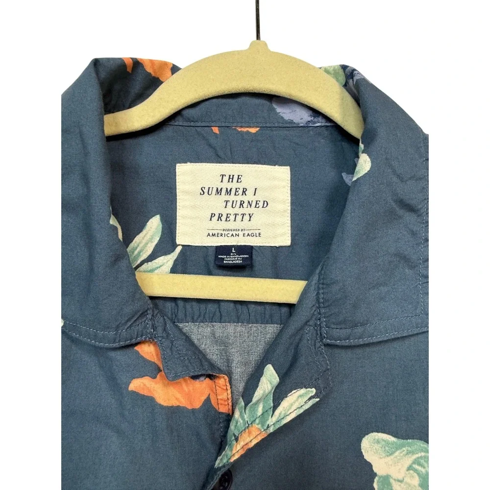 American Eagle Floral Button Down Mens Large Blue Summer I Turned Pretty